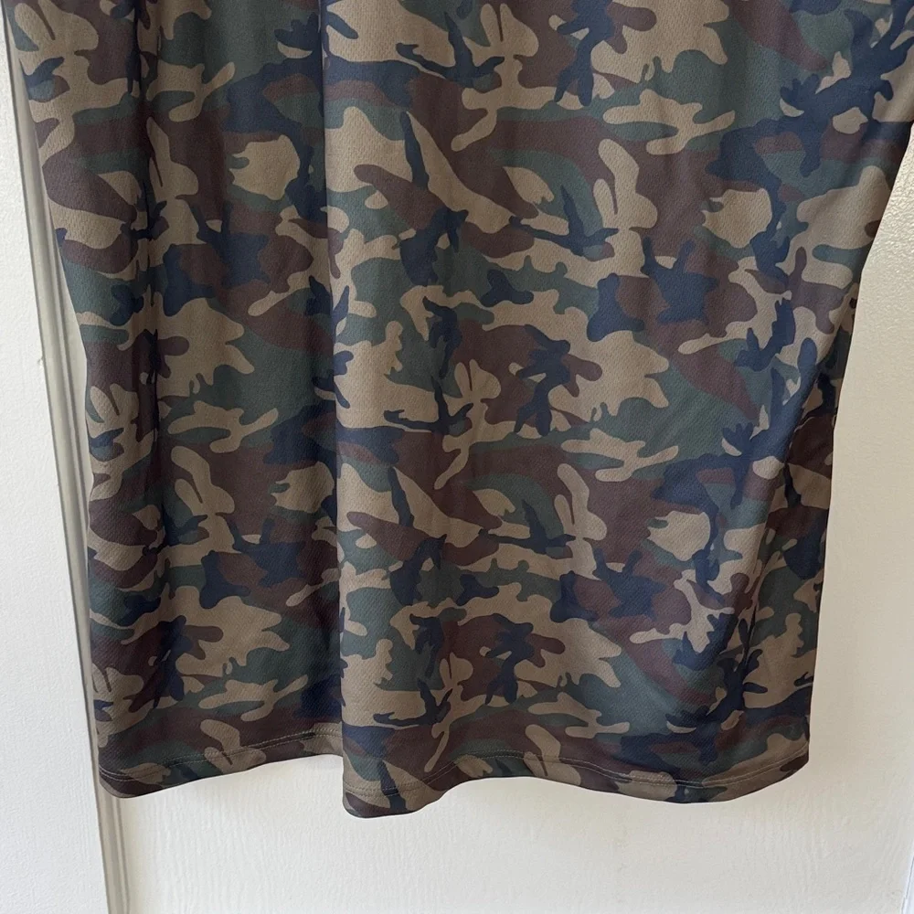 True Religion Men's Green Camouflage Graphic Tee Size XXXL street wear, y2k